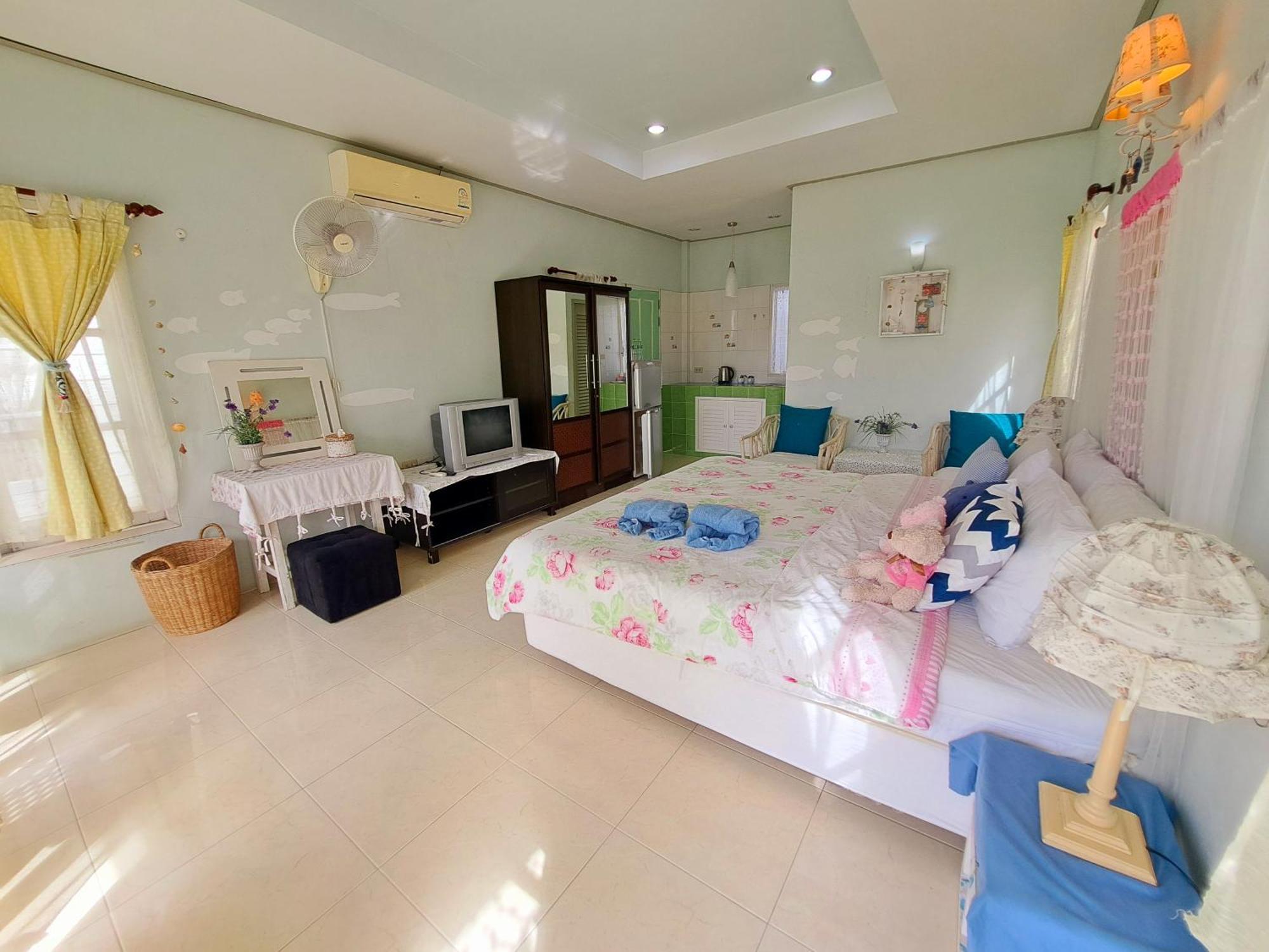 Prathana Garden Beach Resort HHQ Exterior foto