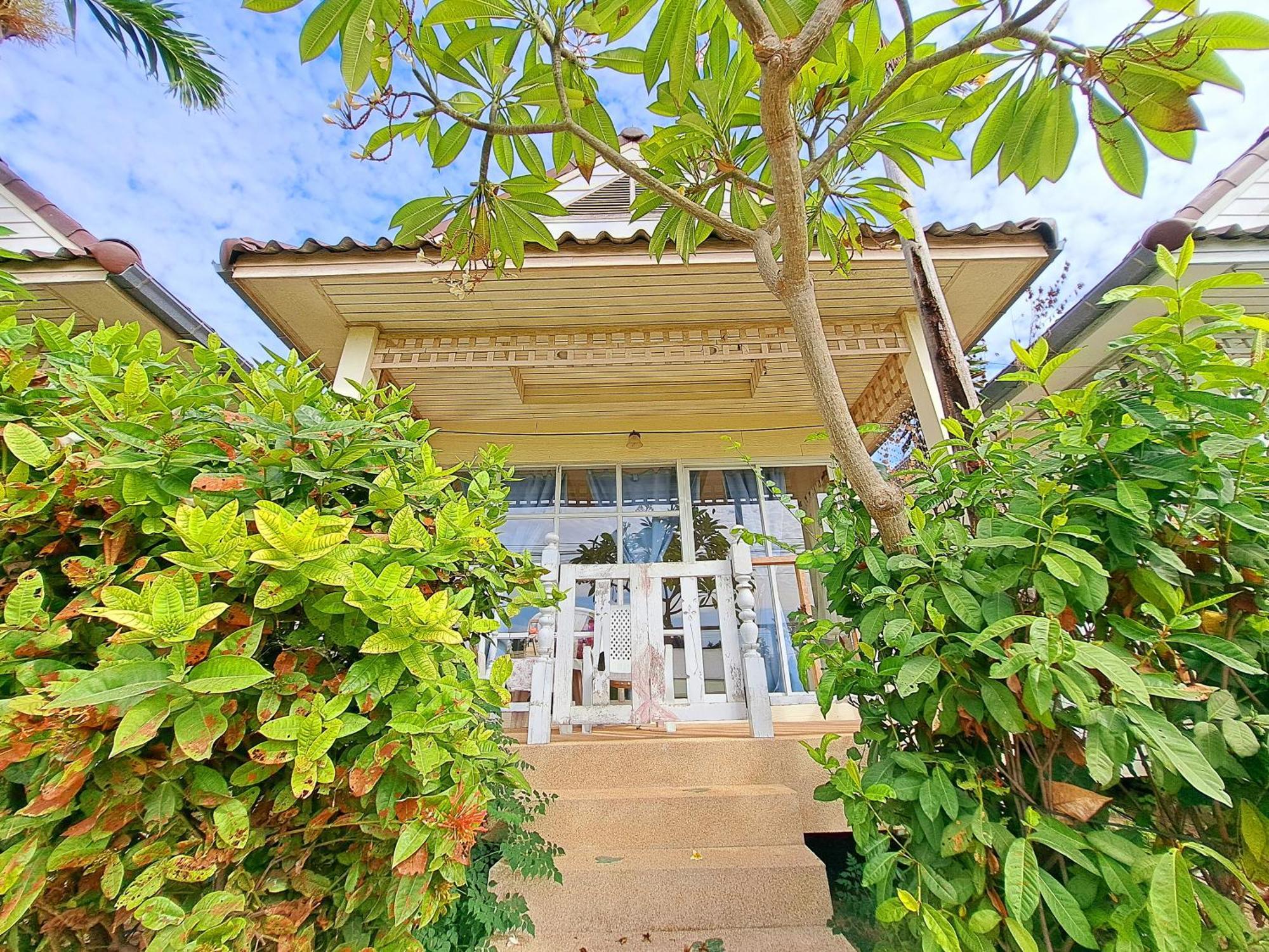 Prathana Garden Beach Resort HHQ Exterior foto